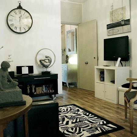 Lempika Barcelona Quarto foto
